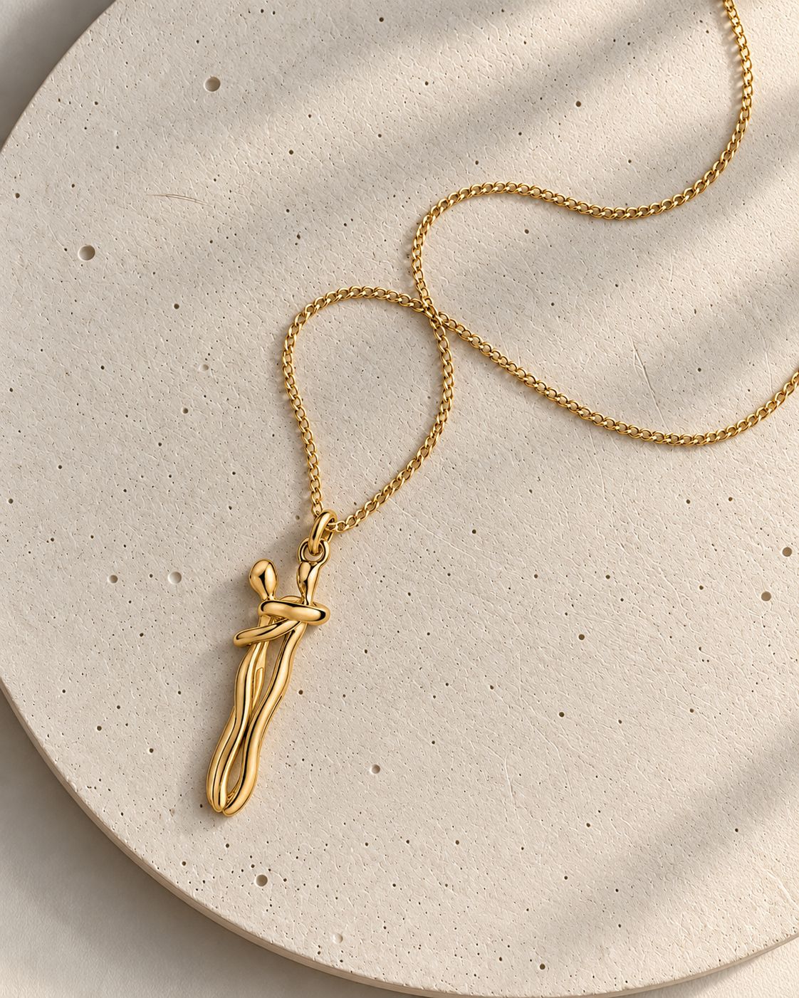 Hug Necklace
