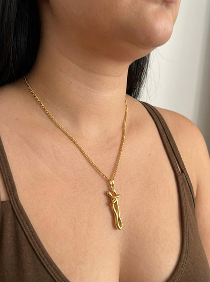 Hug Necklace